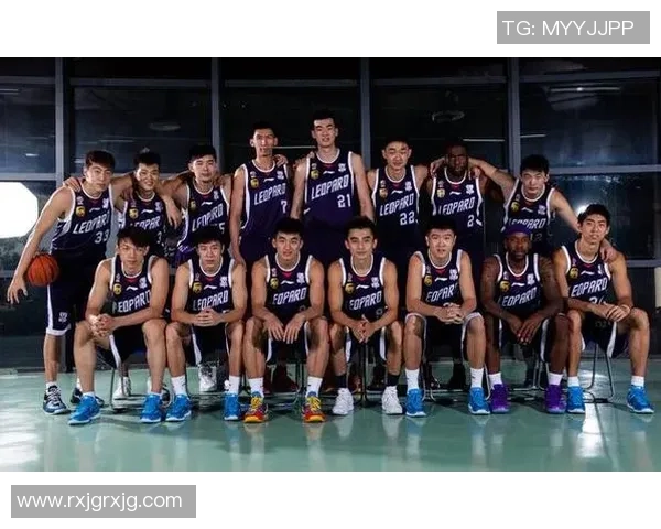 深圳篮球队强势崛起荣登篮球状态排行榜第三名展现出色竞技实力 深圳篮球队强势崛起荣登篮球状态排行榜第三名展现出色竞技实力